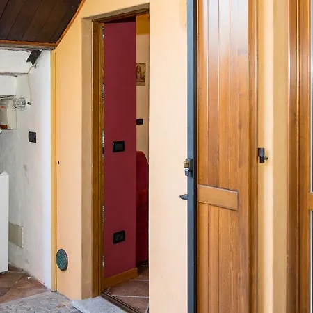 아파트 Casa Corte Rocca 아로나