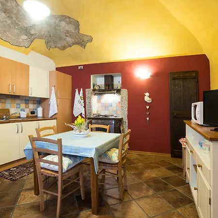 Casa Corte Alla Rocca Lejlighed