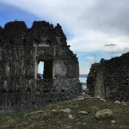 Casa Corte Alla Rocca *