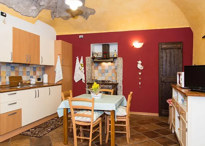 Casa Corte Alla Rocca Arona