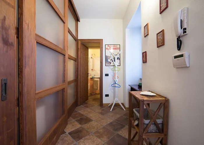 Casa Corte Alla Rocca Arona