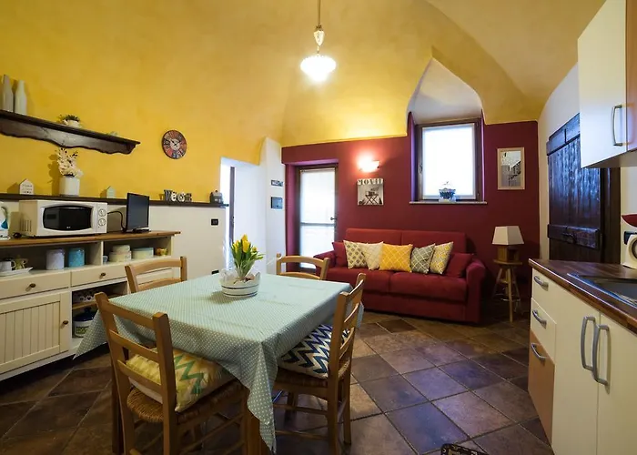 Casa Corte Alla Rocca