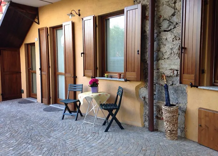 Casa Corte Alla Rocca *